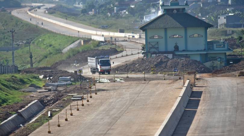 Tol Semarang-Batang Sisakan Sedikit Masalah Pembebasan Lahan, Tapi Siap Operasi Awal 2019