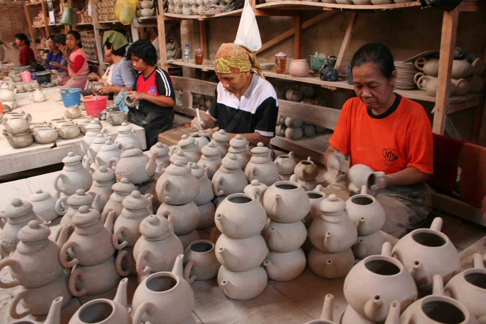 Pemerintah Turun Tangan Bantu Kelompok Emak-emak Berusaha