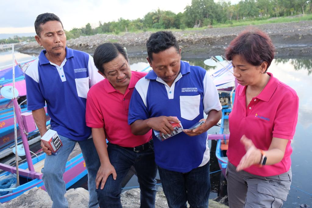 XL Axiata Kenalkan Aplikasi Laut Nusantara Ke Nelayan Banyuwangi