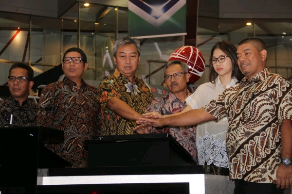 PT Dana Brata Luhur Tbk Resmi Melantai di Bursa
