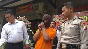 Pemuda Mojokerto Orang Pertama Dihukum Kebiri Kimia