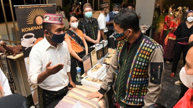 Pelaku Usaha Wisata di NTT Keluhkan Sulitnya Perizinan