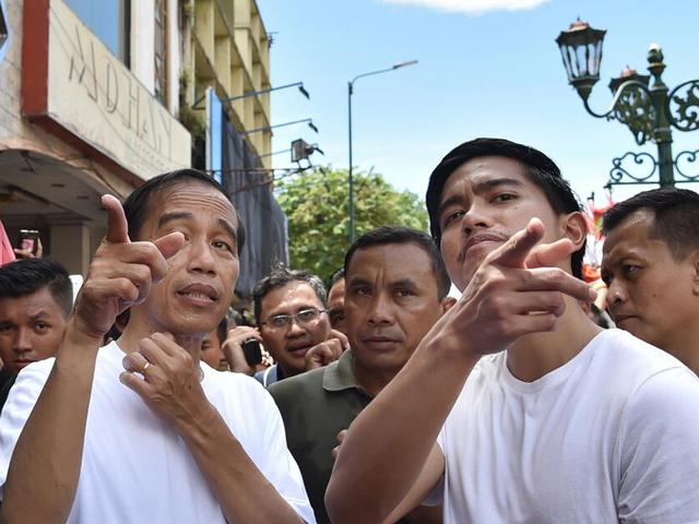 Kuasai Persis Solo, Jokowi Minta Kaesang Lanjut...