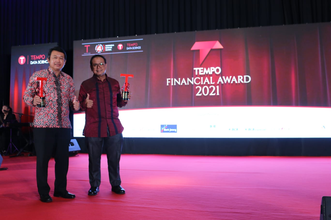 Bank DKI Terima Penghargaan The Best Bank in Financial Resilience