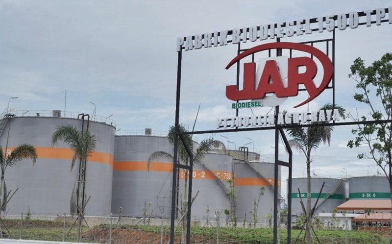 Resmikan Pabrik Biodiesel Rp2 Triliun, Presiden Minta Pengusaha Ikuti Haji Isam