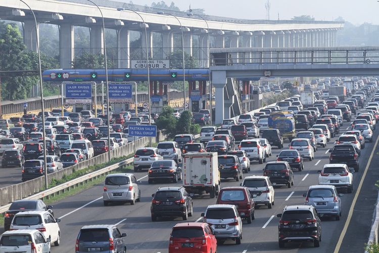 Waspadai Kemacetan, Jasa Marga (JSMR) Perbaiki 4 Titik Tol Jakarta-Cikampek