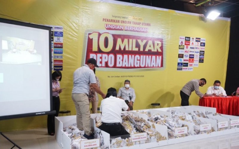 Tetapkan Harga IPO Rp482 per Saham, Depo Bangunan Serok Dana Taktis Rp493,56 Miliar
