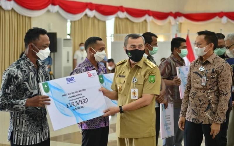 Lawan Rentenir! Program OJK Telah Salurkan Kredit Rp1,25 Triliun Jangkau 131 Ribu Debitur