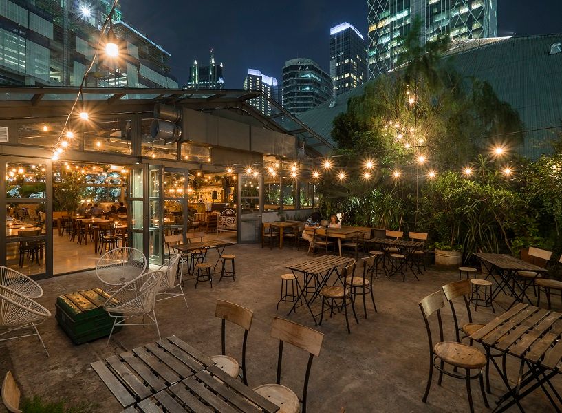 Hari Ini, Lucy In The Sky (LUCY) Operasikan Gerai Anyar di Rooftop Senayan Park