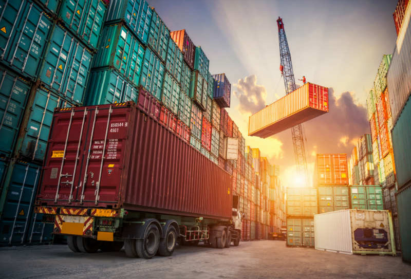 Neraca Perdagangan Indonesia November 2021 Surplus USD3,51 Miliar