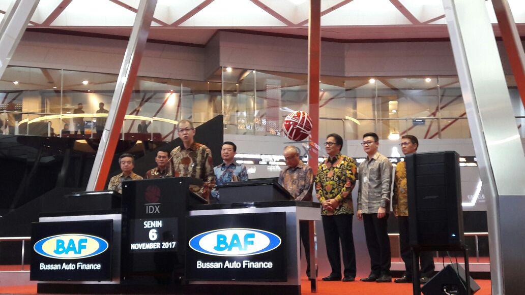 BEI Catatkan Obligasi Bussan Auto Finance Rp500 Miliar Hari Ini