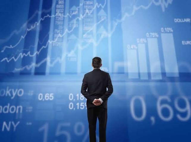 IHSG Hari Ini Diprediksi Fluktuatif. Amati Saham Bank dan Tambang