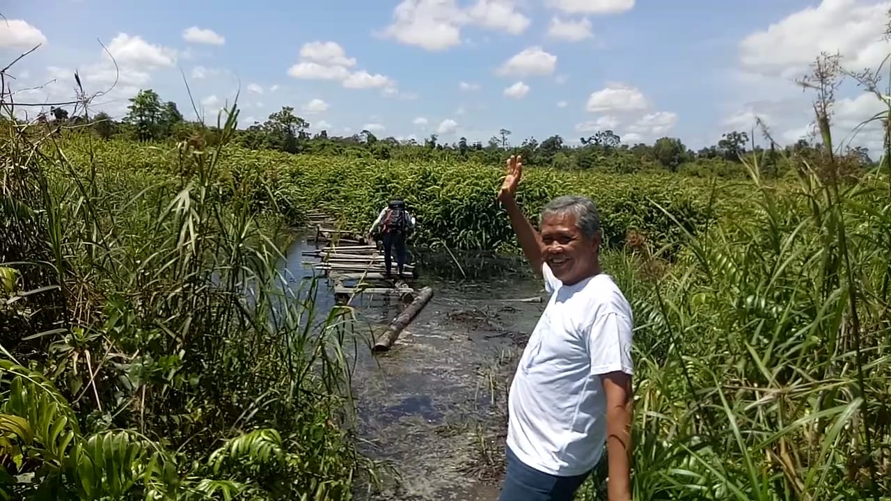 Bekerja Sama dengan SSMS, Komunitas Karya Masoraian Berangkatkan Tim Patroli Hutan
