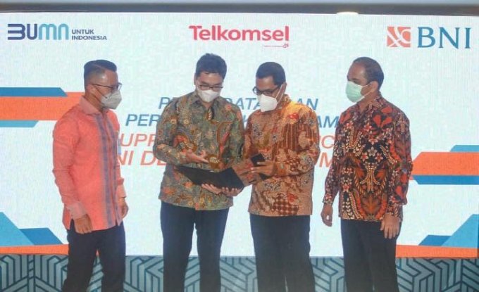 Kolaborasi Bank BNI (BBNI) dan Telkomsel Hadirkan Fasilitas SCF Bagi Mitra Kerja