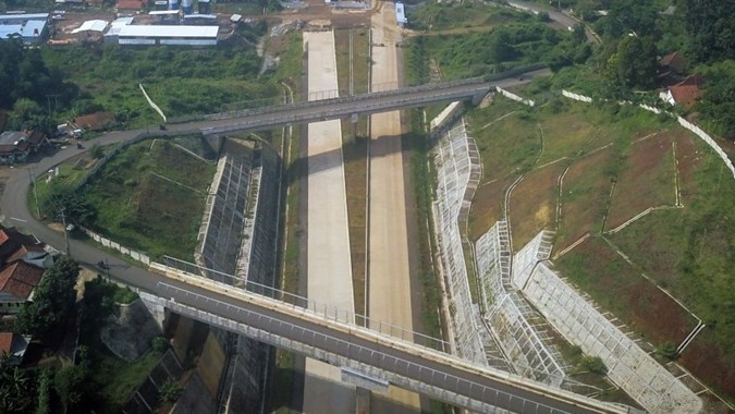 Tol Cisumdawu Seksi 1 Cileunyi-Pamulihan Siap Beroperasi