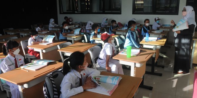 Pandemi Covid-19 Tidak Baik-baik Saja, Anies Baswedan Usul Hentikan PTM Sebulan di DKI