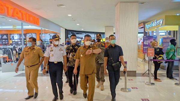 Antisipasi Lonjakan Kasus Covid-19 Pemerintah Evaluasi Level PPKM Luar Jawa Bali