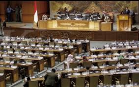 Melalui Voting, Komisi II DPR Tetapkan 7 Anggota KPU dan 5 Anggota Bawaslu 2022-2027
