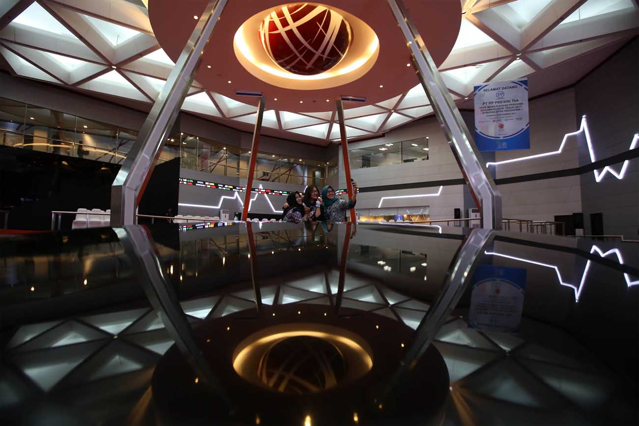 IHSG Masih Rawan Koreksi, Cek Rekomendasi Saham EXCL, UNVR, KLBF dan SMCB