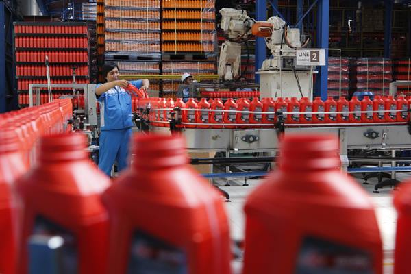 Empat Direksi Serok 5,37 Juta Saham Mitra Pinasthika (MPMX), Cek Detailnya
