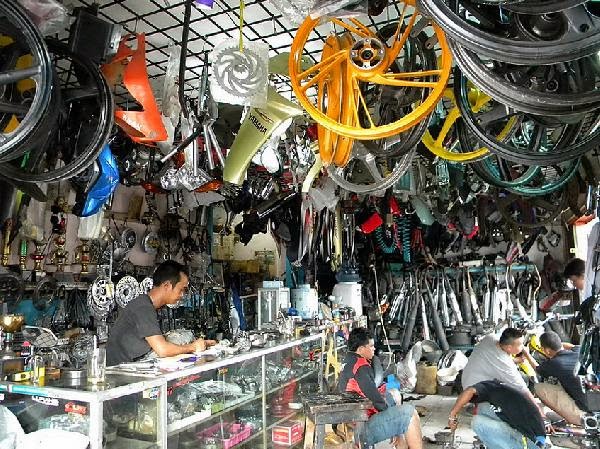 Sedikit Melambat, Kinerja Penjualan Eceran Februari 2022 Diprediksi Tumbuh 14,5 Persen