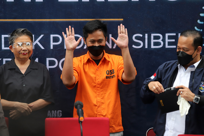 Nyawer Public Figure, Kata Polisi Begitu Cara Doni Salmanan Naikkan Popularitas