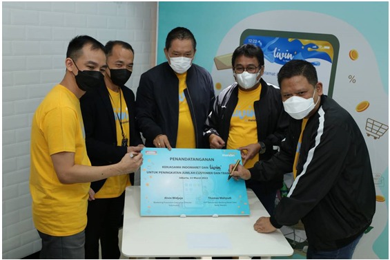 Genjot Transaksi Nontunai, Livin by Mandiri (BMRI) Tebar Promo di Indomaret (DNET)