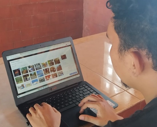 Menperin Luncurkan Laptop 4G LTE Pertama Produksi Anak Bangsa