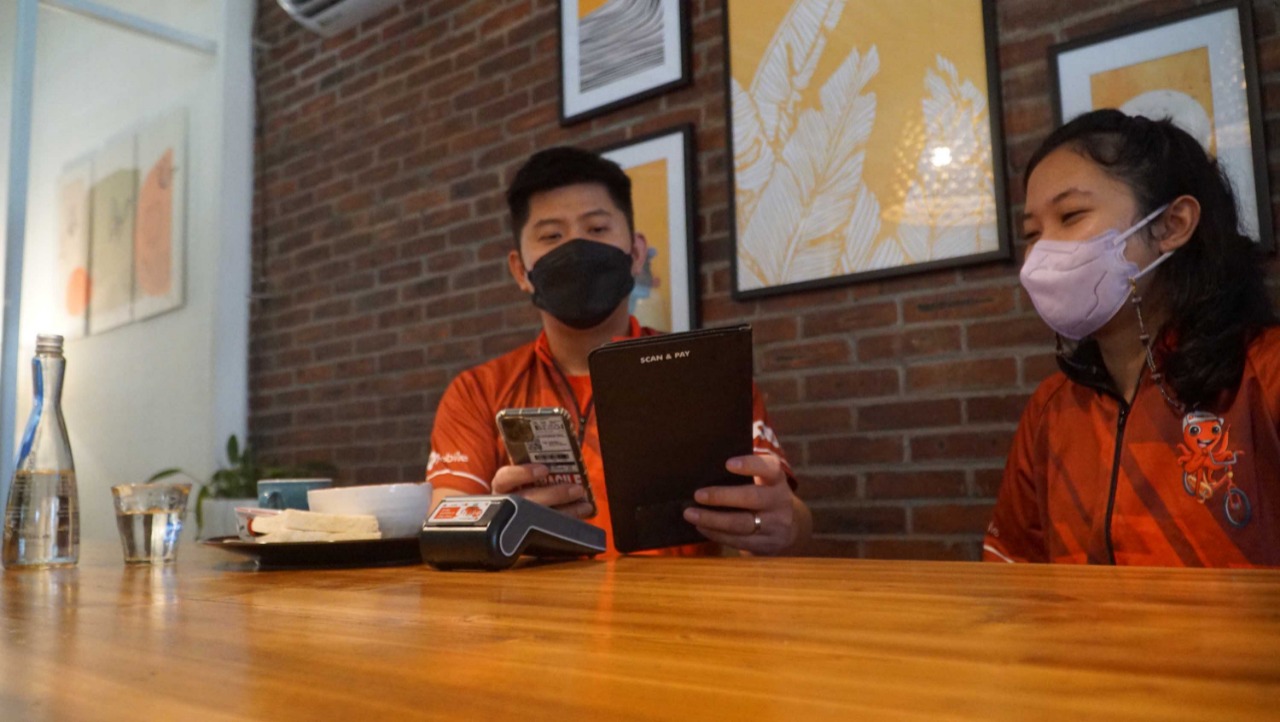 Gaya Hidup dengan Scan QRIS OCTO Mobile
