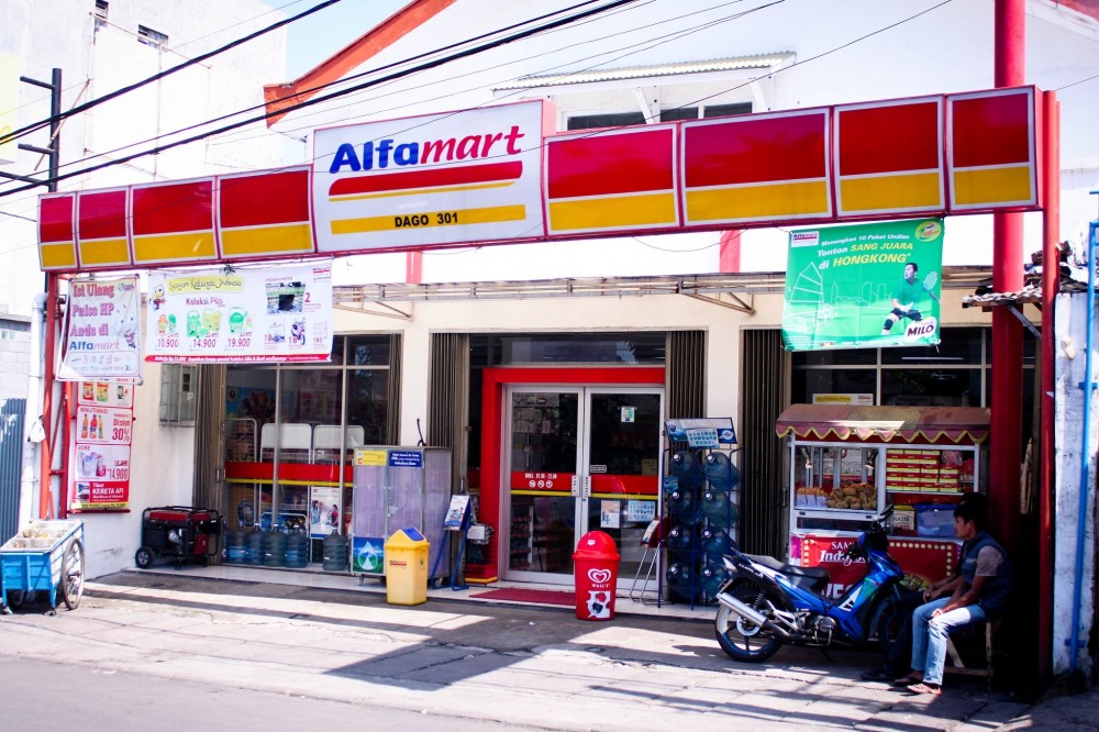 Terbang 83 Persen, Pengelola Alfamart (AMRT) Raup Laba Rp1,95 Triliun di 2021