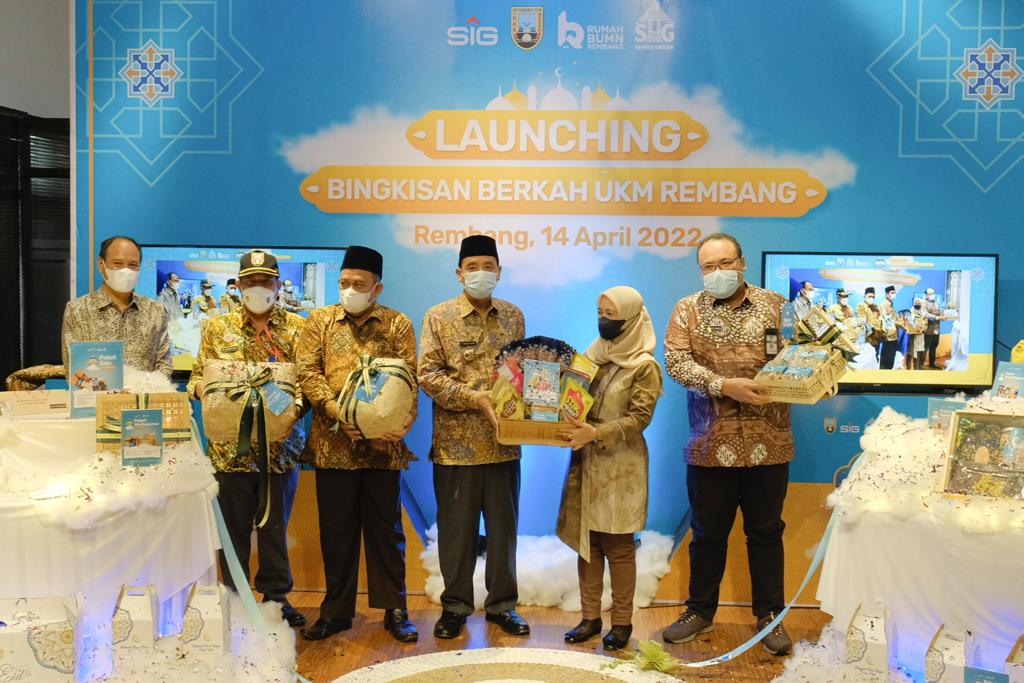 Dukung Belanja Produk UMKM, Semen Gresik Luncurkan Program Bingkisan Berkah UKM Rembang