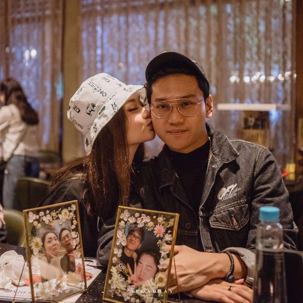 Akhirnya! Pacar dan Calon Mertua Indra Kenz Ditahan Bareskrim Polri