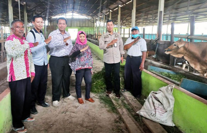 Tingkatkan Kualitas SDM Pertanian, Kementan Serahkan Sapras Pembelajaran di Berau
