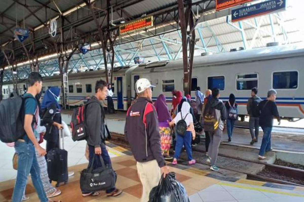 Masih Tersedia Tiket Keberangkatan dari Stasiun Gambir dan Senen 24-26 April 2022