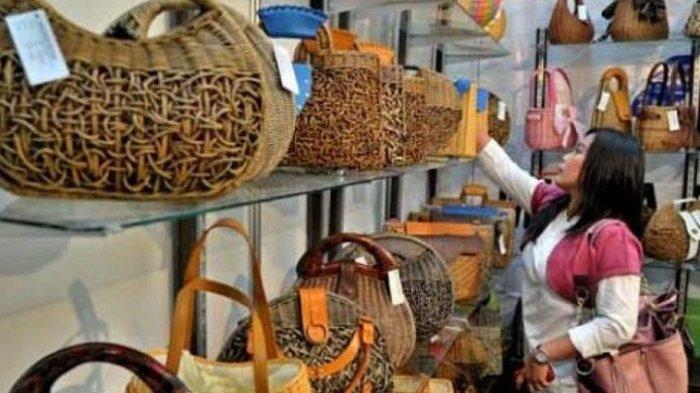 Menteri Erick Ancam Copot Direksi BUMN yang tak Optimalkan Belanja Produk Koperasi UMKM