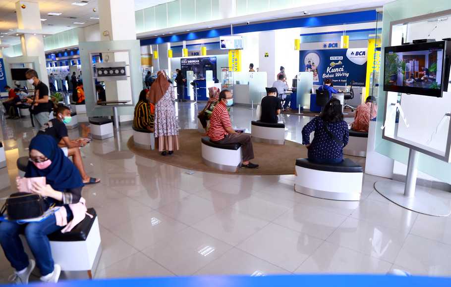 Laris! Giliran Vera Lim Borong 401 Ribu Saham Bank BCA (BBCA) Sejumlah Rp2,99 MiliarĀ