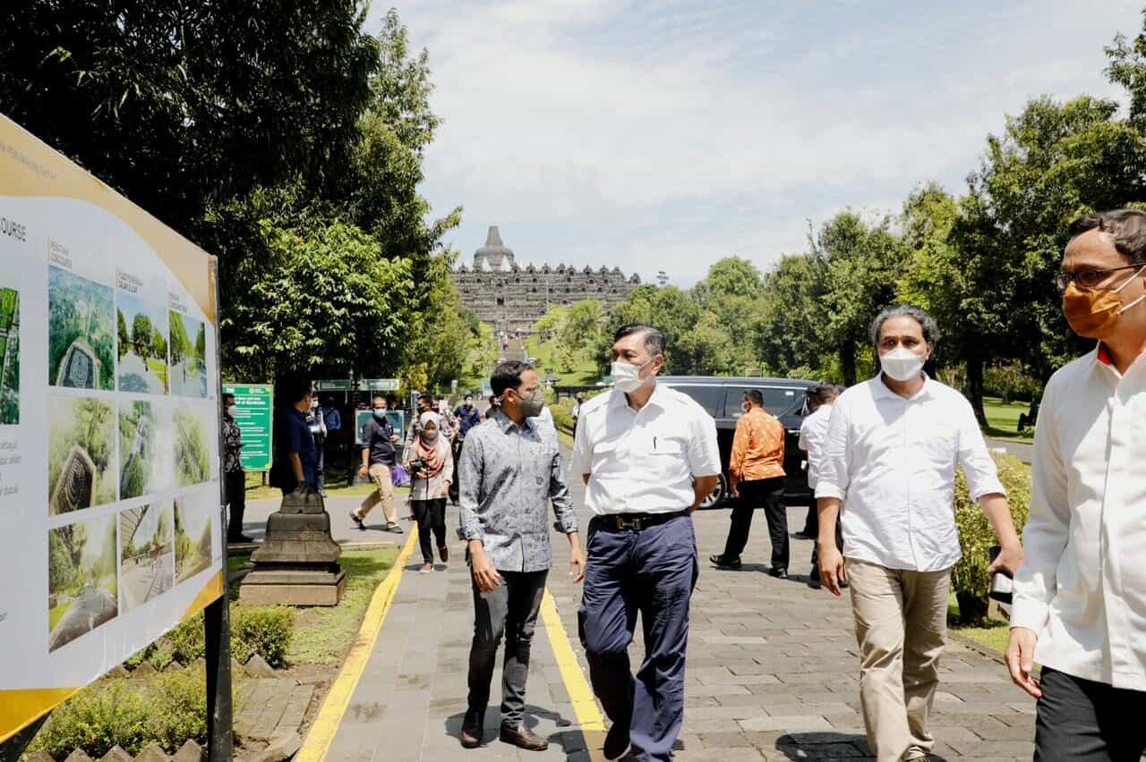 Parah! Luhut Naikkan Tiket Masuk Borobudur Jadi Rp750 Ribu Untuk Turis Domestik