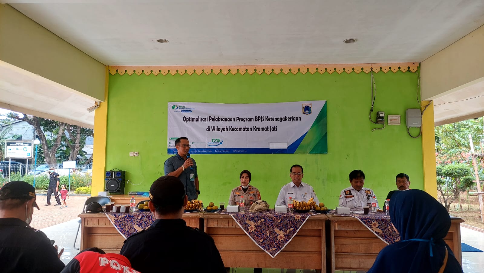 Anggota Pokdar Kramat Jati Terlindungi Program Jamsostek