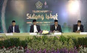 Wakil Menteri Agama Zainut Tauhid Sa'adi menyampaikan hasil Sidang Isbat awal Dzulhijjah 1443 H, Rabu, 29 Juni 2022, jatuh pada Ahad, 10 Juli 2022. dok. Kemenag..jpg Pemerintah Tetapkan Idul Adha 2022 Ahad 10 Juli, Berbeda dengan Muhammadiyah