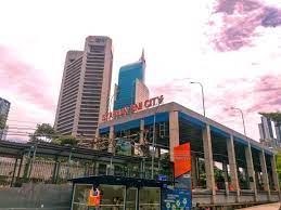 Stasiun BNI City Jakarta. dok. Wikipedia. Stasiun BNI City Mulai Beroperasi, KAI Commuter Pastikan Stasiun Karet tidak Ditutup