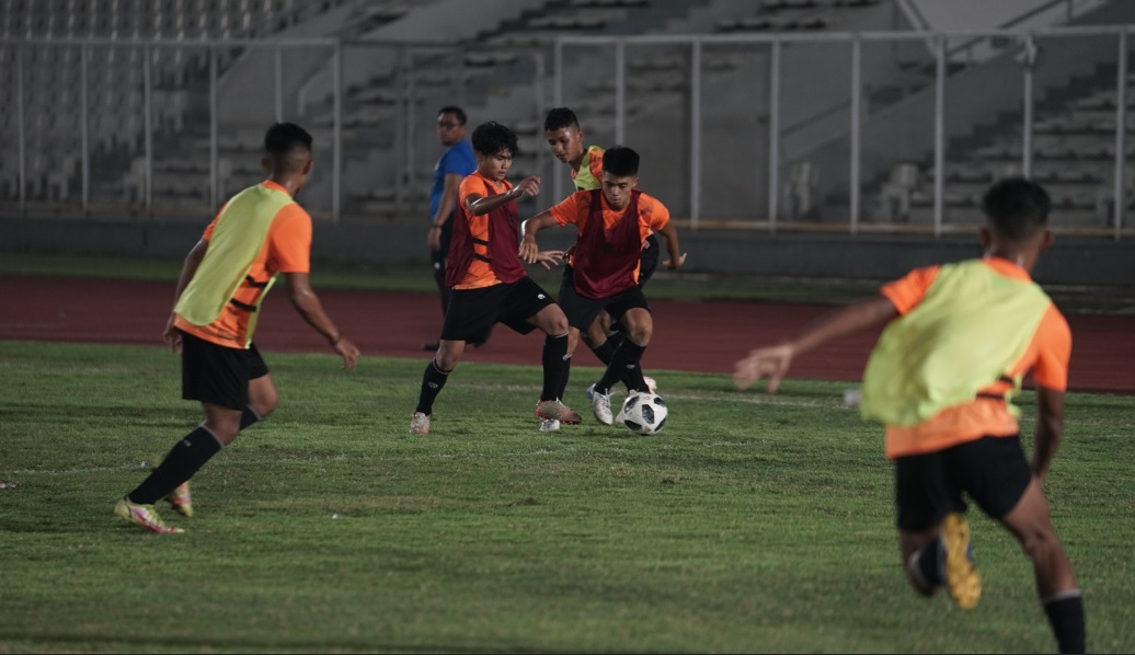 Timnas Indonesia U-16 berlatih untuk Piala AFF U-16 tahun 2022. dok. PSSI. Okezone. Piala AFF U-16 Tahun 2022: Pasukan Bima Sakti Siap Rebut Gelar Juara
