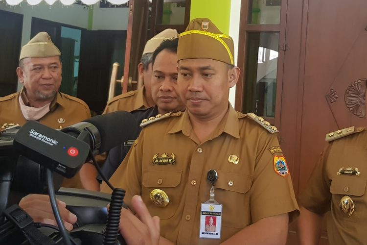 Bupati Pemalang Mukti Agung Wibowo. dok. Kompas. Baktiawan Candheki..jpg Ironi Bupati Pemalang, Sehari Sebelum Ditangkap KPK Sempat Ingatkan Sekda Jangan Korupsi