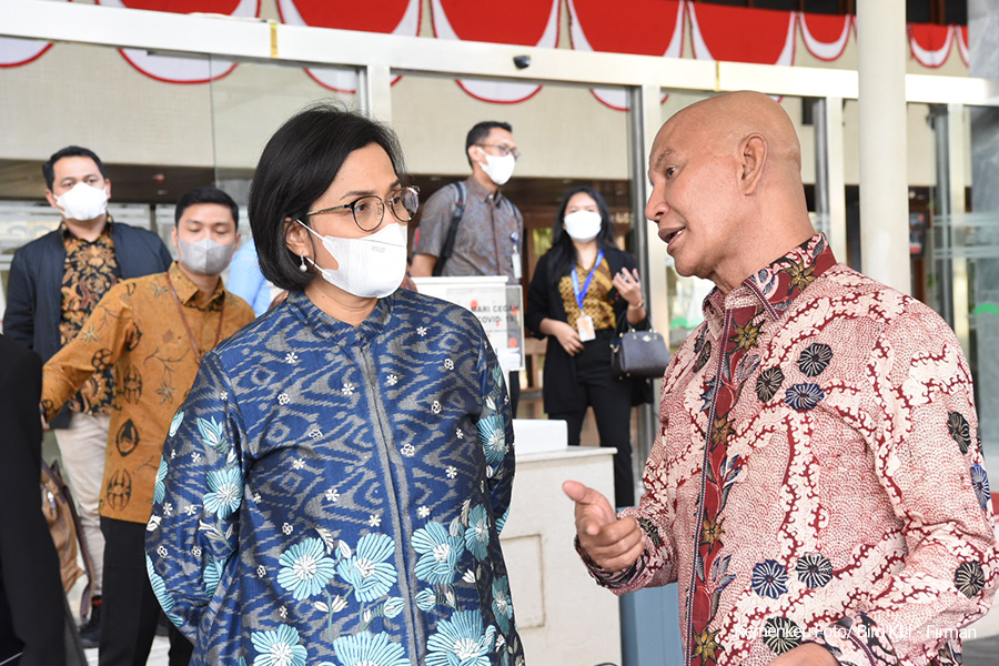 Realisasi Pendapatan maupun Belanja Negara Lampaui Target APBN 2021