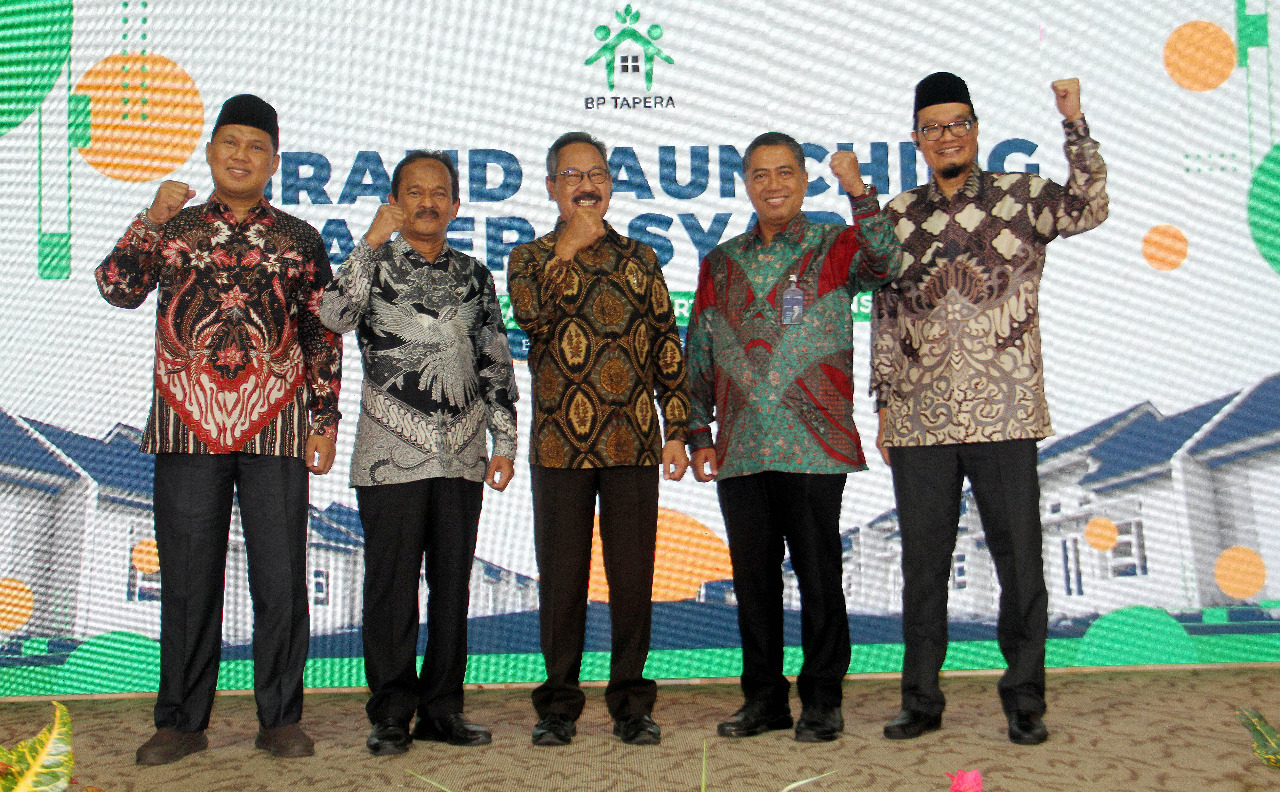 Perdana! Bank BTN Syariah Salurkan Tapera Syariah