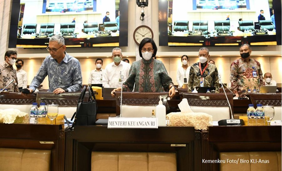 Menkeu Presentasikan Rencana Privatisasi Lima BUMN ke DPR
