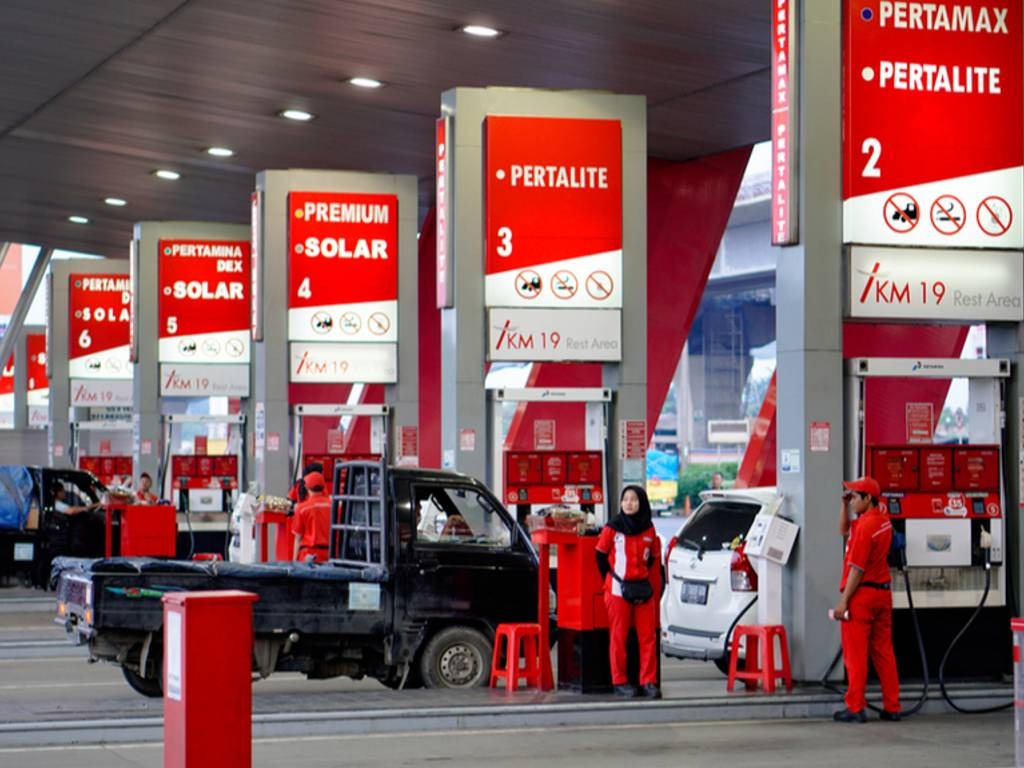SPBU Pertamina. dok. Tagar.id. Mari Gunakan Dana BLT BBM dengan Bijak, Presiden Minta Jangan Belikan Handphone