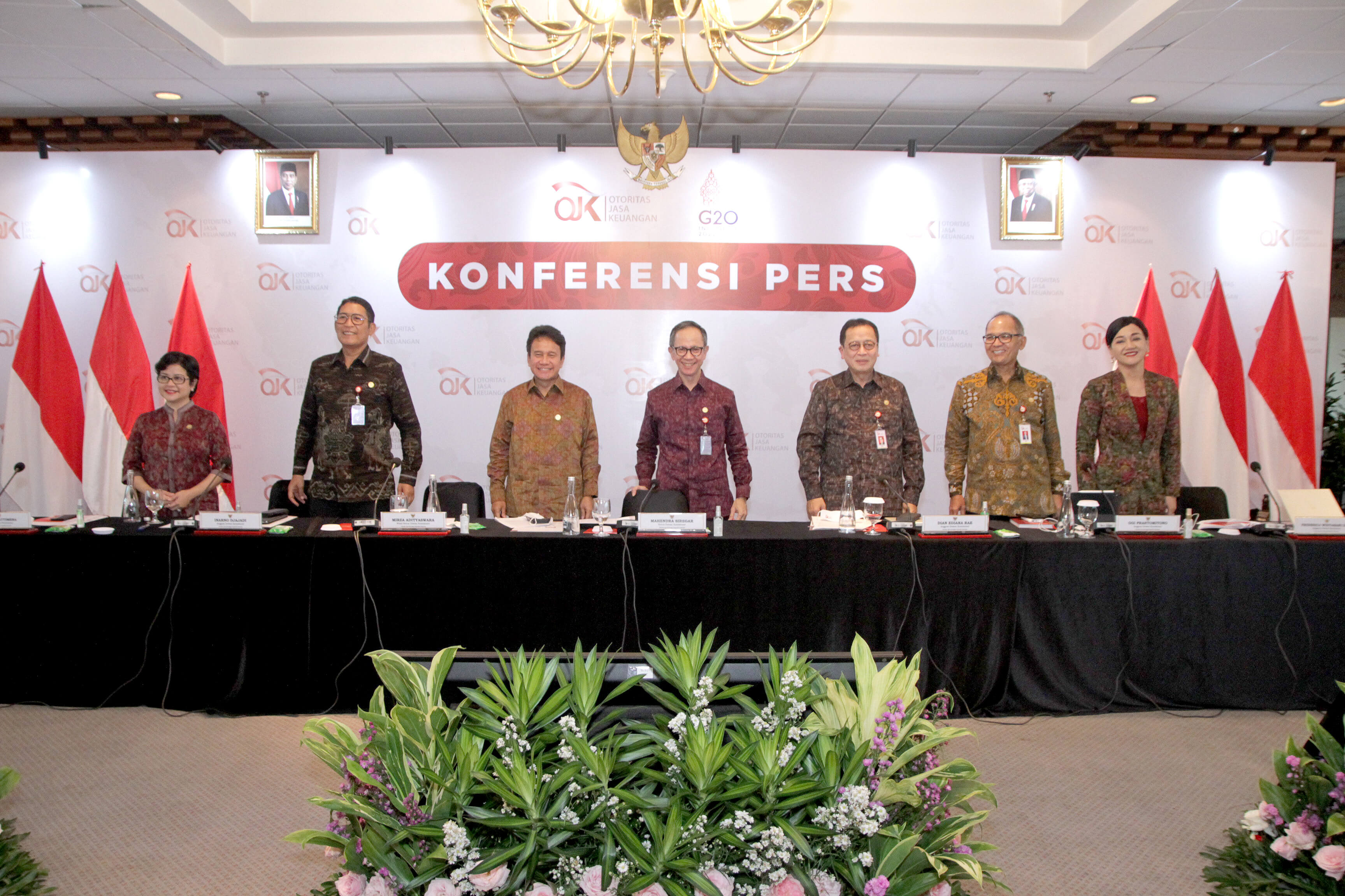 OJK Sebut Bank Umum Bermodal Kurang dari Rp3 T Belum Turun Kasta Jadi BPR