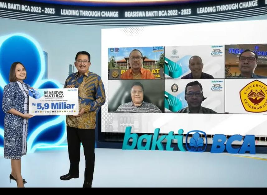 Alokasikan Rp5,9 M, BCA (BBCA) Gelar Beasiswa di 18 PTN 2022-2023