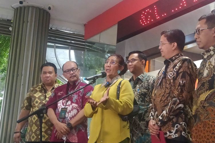 Dalami Kasus Korupsi Penentuan Kuota Impor Garam, Kejagung Periksa Susi Pudjiastuti