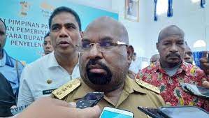 Gubernur Papua Lukas Enembe. dok. Detiknews. Kasus Korupsi Gubernur Lukas Enembe, KPK Ungkap Sudah ada Tersangka Lain